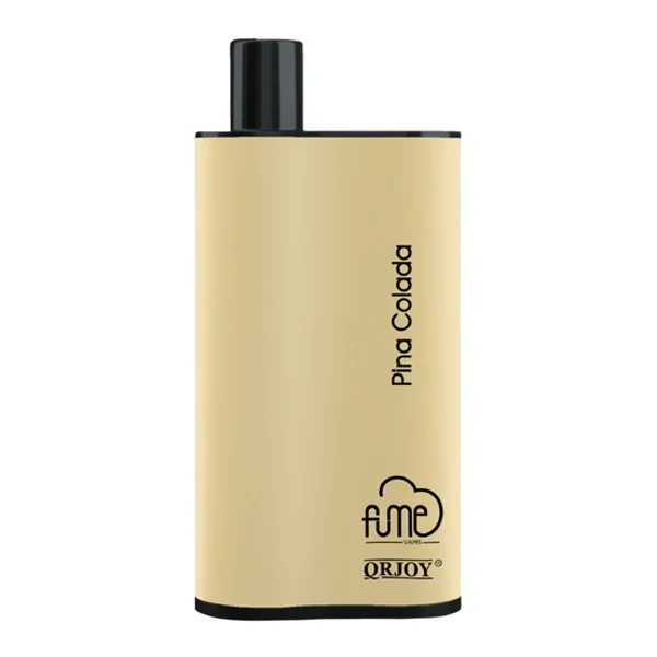A step-by-step visual guide showing a hand filling a FOGER BIT 35K pod with e-liquid, with arrows indicating the fill port and wicking windows, demonstrating proper use of foger refill pods